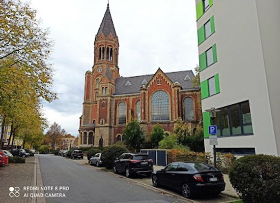 germany/essen/landmark/crosses-church