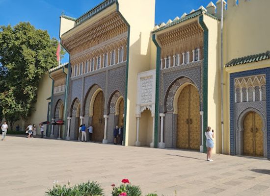 morocco/fes/ville-nouvelle/landmark/puertas-del-palacio-real-de-fez
