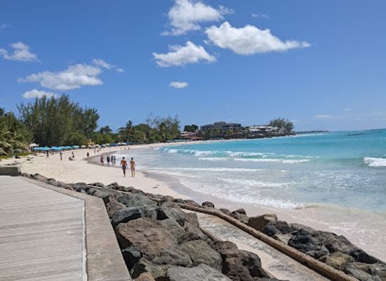 barbados/christ-church/landmark/quayside-centre-shopping-plaza