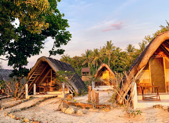 philippines/pagudpud/landmark/north-beach-camp