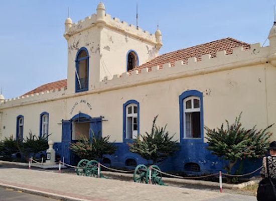 cabo-verde/assomada/landmark/presidential-palace