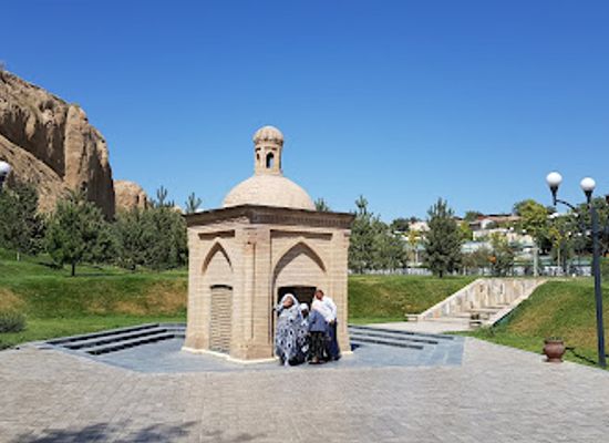 uzbekistan/samarkand/landmark/prophet-daniel-mausoleum