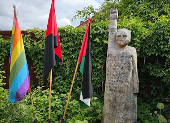 sweden/gastrikland/attraction/joe-hill-garden