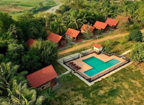 cambodia/battambang/landmark/green-orange-bungalows-and-kayaks