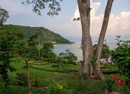 cambodia/kep/landmark/king-sihanouk-s-seaside-palace