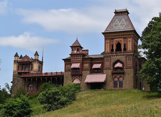 new-york/hudson/landmark/olana-state-historic-site