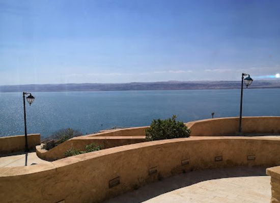 jordan/dead-sea-region/landmark/burj-al-hamam-dead-sea