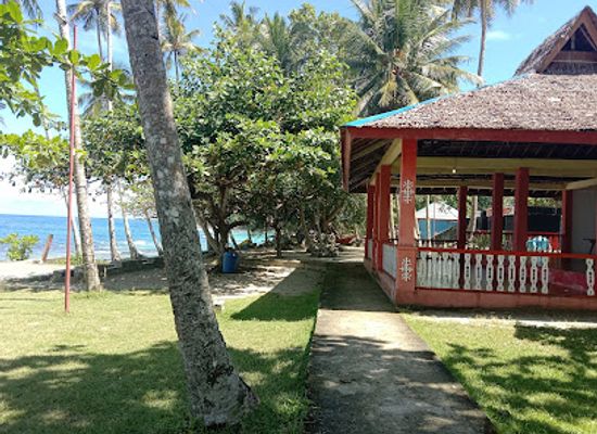 indonesia/maluku/landmark/namalatu-beach-resort