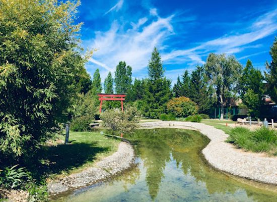 spain/valladolid/landmark/arroyo-de-la-encomienda-botanical-garden
