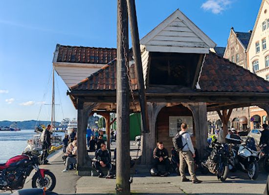 norway/bryggen-bergen/landmark/dramshusen