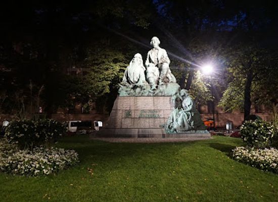 finland/uusimaa/landmark/elias-lonnrot