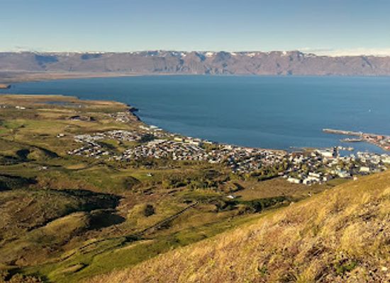 iceland/húsavík/landmark/husavik-mountain