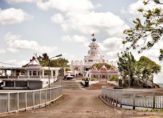 mauritius/poste-de-flacq/landmark/sagar-shiv-mandir-hindu-temple