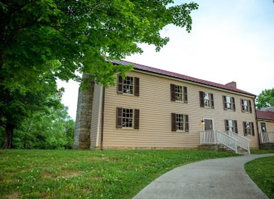 tennessee/central-middle-tennessee/landmark/douglass-clark-house