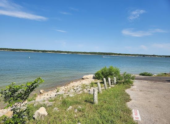 oklahoma/lake-texoma/landmark/the-point-restaurant