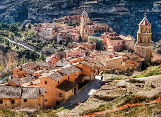 spain/valencian-community/landmark/albarracin