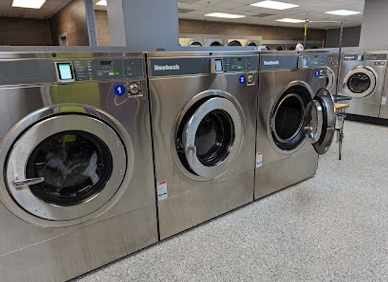 mississippi/mccomb/landmark/wash-king-laundromat