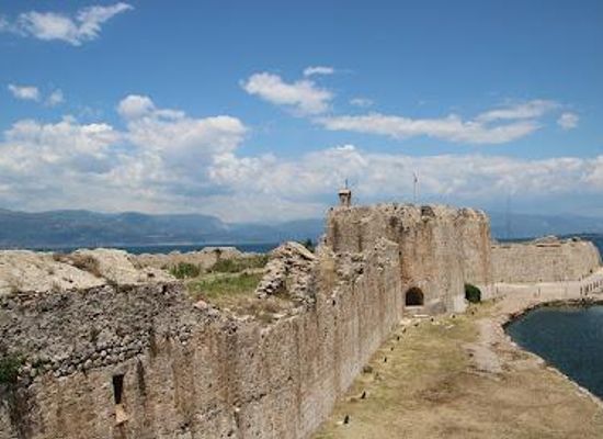 greece/patras/landmark/rio-fortress