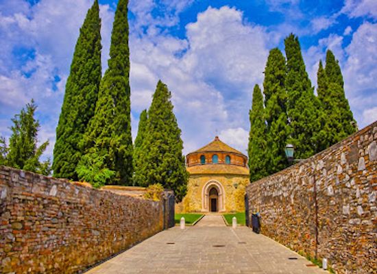 italy/perugia/landmark/chiesa-di-san-michele-arcangelo