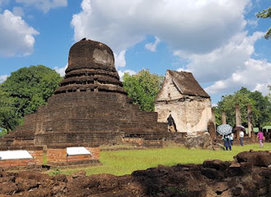 thailand/sukhothai/landmark/wat-chomchuen