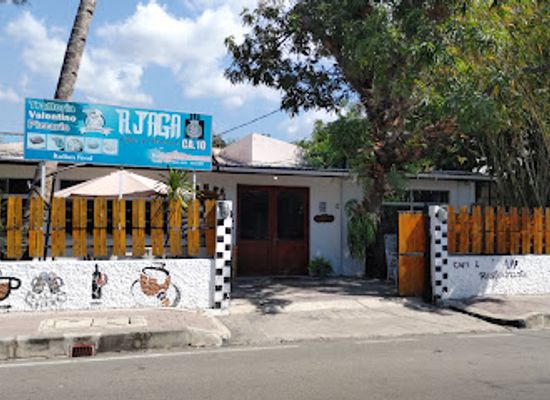 timor-leste/aileu/landmark/trattoria-valentino-pizzeria-pasta