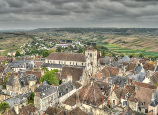 france/centre-val-de-loire/landmark/tour-des-fiefs