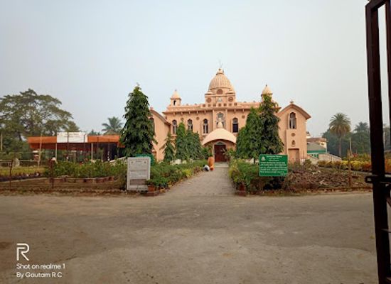 india/agartala/landmark/math-chowmuhani-bazar