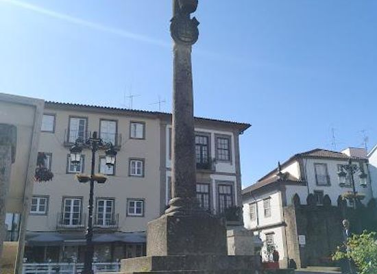 portugal/minho/landmark/pelourinho-de-ponte-de-lima