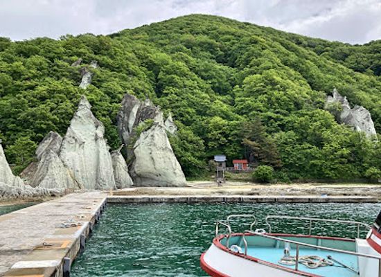 japan/mutsu/landmark/hotoke-ga-ura-rock-formations