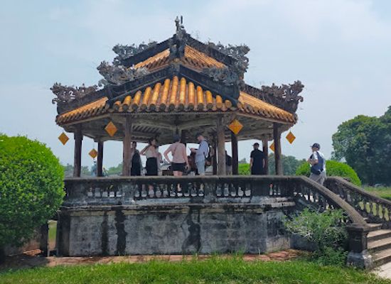 vietnam/hue/landmark/kien-trung-palace