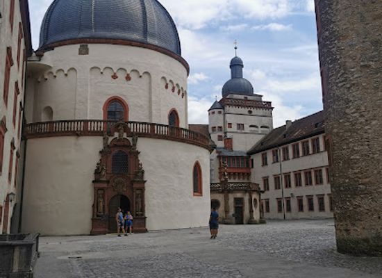 germany/wurzburg/landmark/kiliansstatue