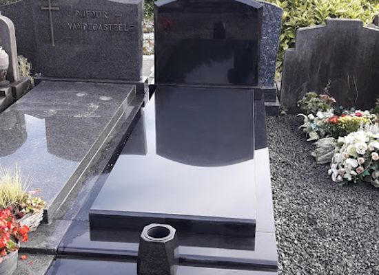 belgium/tournai/landmark/hainaut-granits-monuments-funeraires