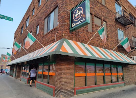 north-dakota/minot/landmark/ebeneezer-s-eatery-irish-pub