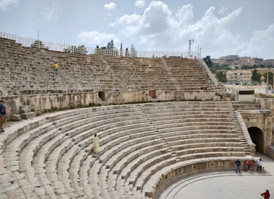 jordan/jerash/landmark/the-north-theater