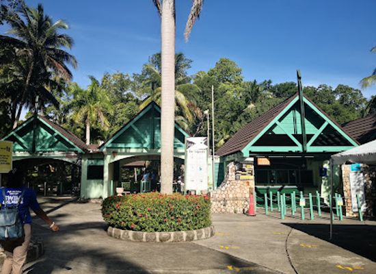jamaica/morant-bay-area/landmark/the-world-famous-dunn-s-river-falls-park