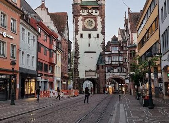 germany/freiburg/landmark/martinstor