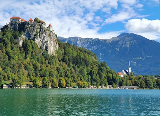 slovenia/littoral/landmark/bled-castle