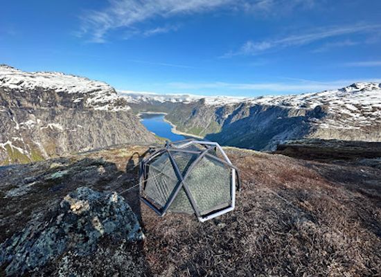 norway/trolltunga/landmark/trolltunga-adventures