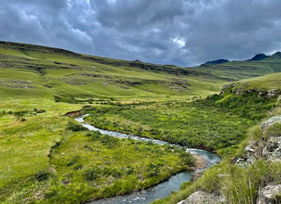 south-africa/sani-pass/landmark/giant-s-cup-trailhead