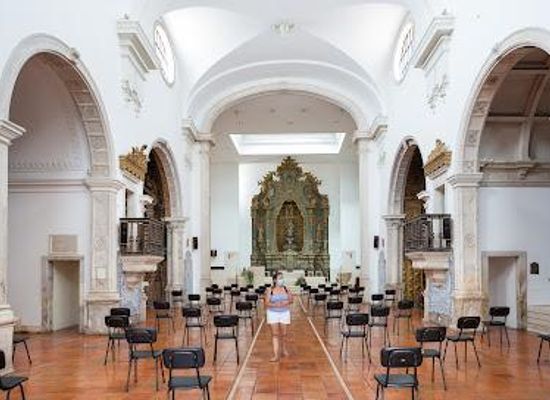 portugal/aveiro/landmark/se-de-aveiro-igreja-paroquial-de-nossa-senhora-da-gloria