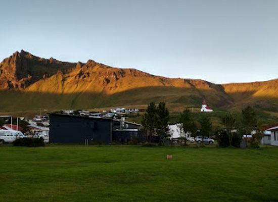 iceland/vík-í-mýrdal/landmark/smiojan-brugghus