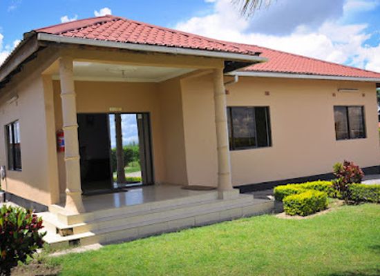zambia/kitwe/landmark/twin-bridge-lodge