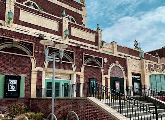 new-jersey/asbury-park/landmark/asbury-lanes