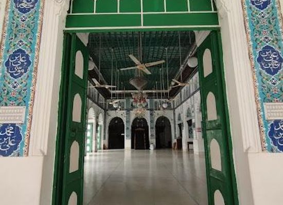 bangladesh/dhaka/landmark/hussaini-dalan
