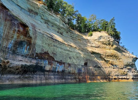 michigan/pictured-rocks-national-lakeshore/landmark/miners-beach