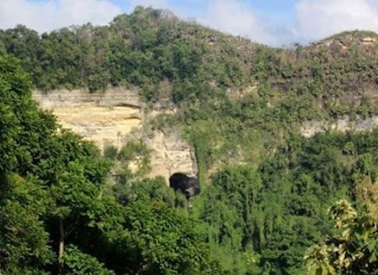 puerto-rico/la-cordillera-central/landmark/cueva-de-los-quinteros
