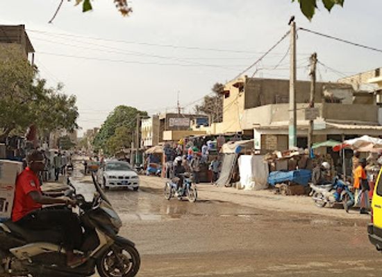 senegal/thies/landmark/monuments-de-grand-yoff