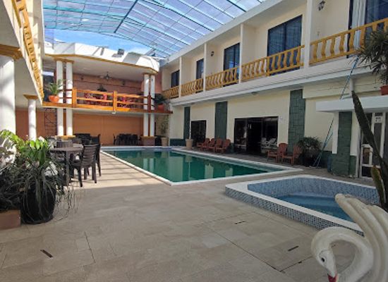 ecuador/macas/landmark/hotel-manzana-real