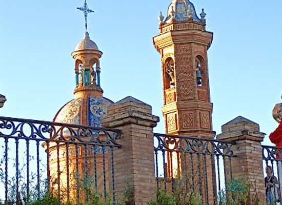 spain/seville/landmark/monumento-a-juan-belmonte