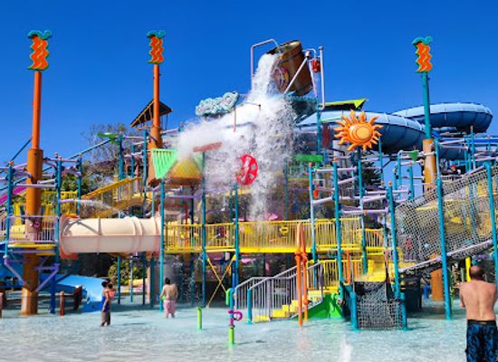 florida/orlando-theme-parks/landmark/aquatica-orlando